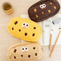 PLUSH COOKIE ZIP POUCH