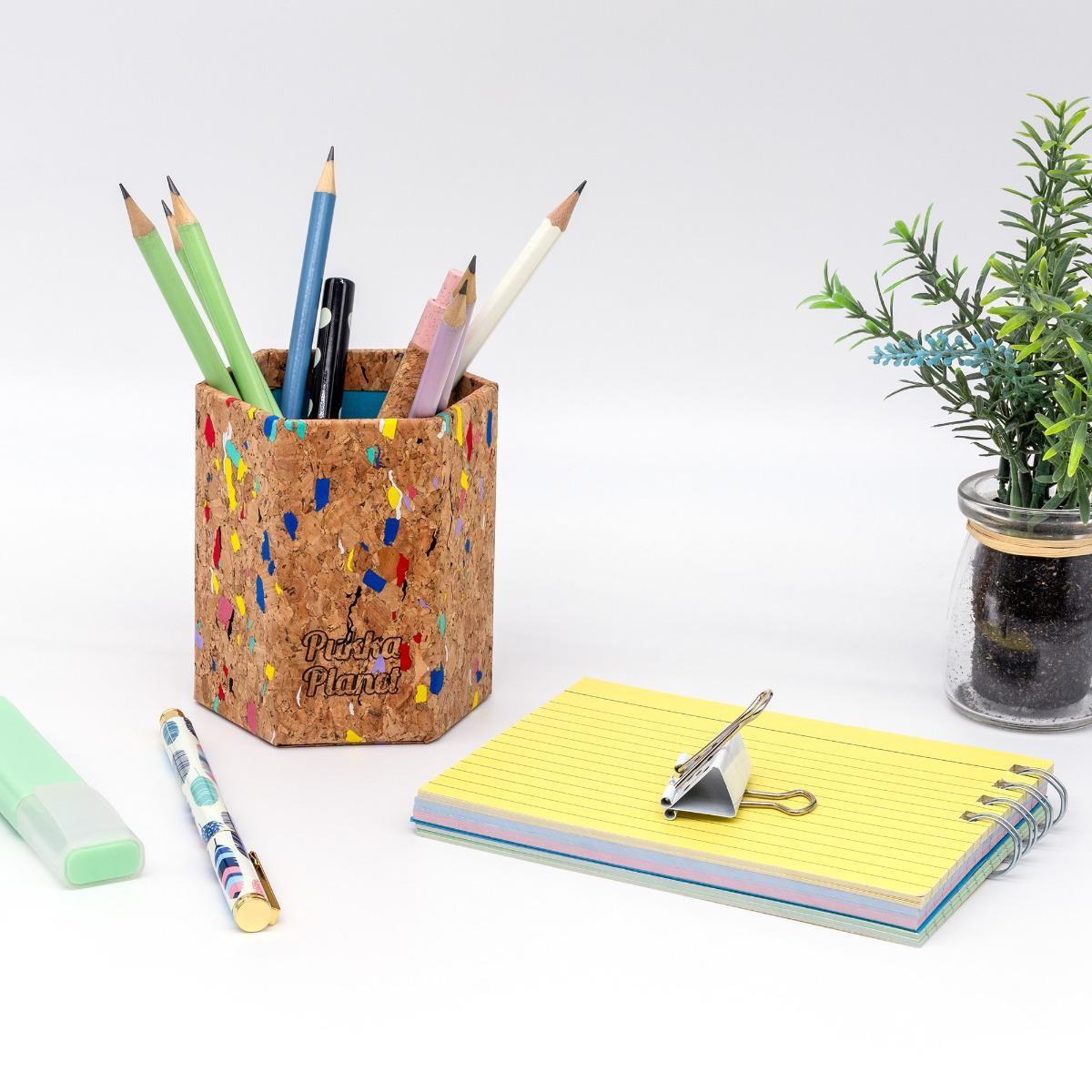 PUKKA PLANET CORK PEN POT