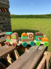 Wooden Stacking Train (18pcs)